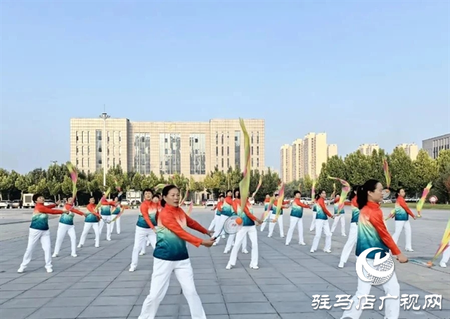 新蔡县：秋高气爽迎国庆 全民健身庆华诞