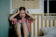 科普|这种深深背刺自己、伤害自己的行为，很多人都在无意识地做！快停下