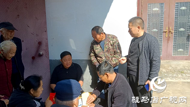 平舆县李屯镇纪委:纪检监督“零距离” 助力医保“廉征收”