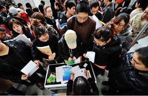 上蔡县举行2024年金秋专场招聘会