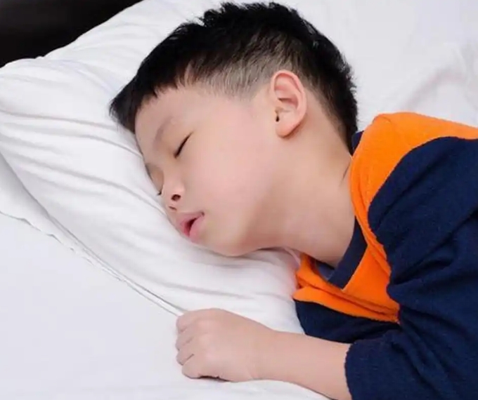 家长请注意 孩子夜晚打鼾 可能是生病了