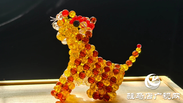 朱书清:串珠方寸间 岁月映华年