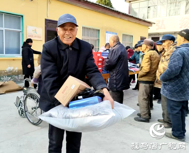 驿城区沙河店镇：情系敬老院 冬日送温暖