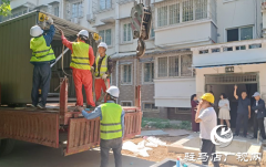 驻马店：老旧小区加装电梯 “一键直达”新生活