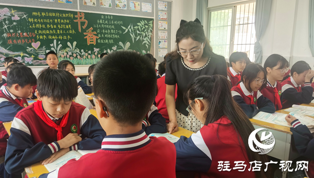 “育”见未来·名师风采|冯丹：以爱为舟 以智领航