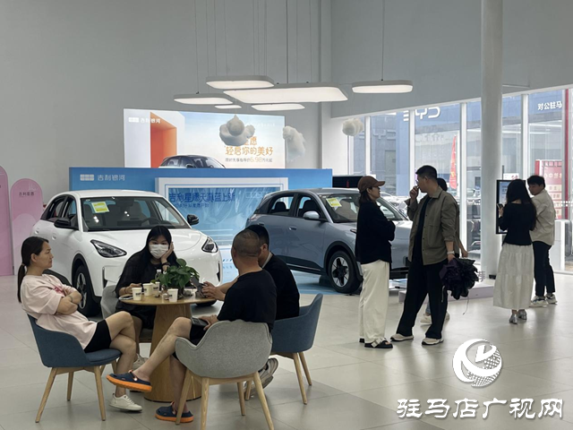 新能源汽车销量持续攀升 引领出行新潮流