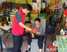 普法宣传入商铺 筑牢种业安全线