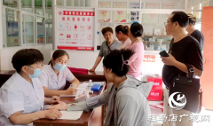 驻马店市驿城区老街街道：健康义诊进社区 服务居民零距离