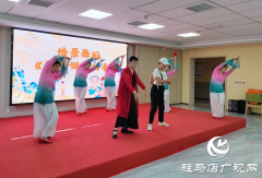 驻马店市文化馆开展父亲节敬老慰问演出