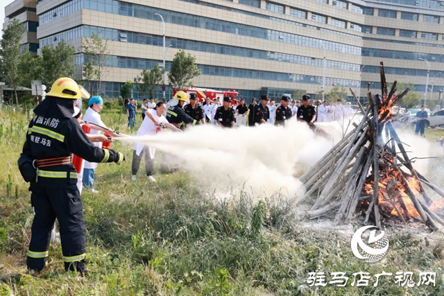 消防知识进医院 安全“良药”除火患