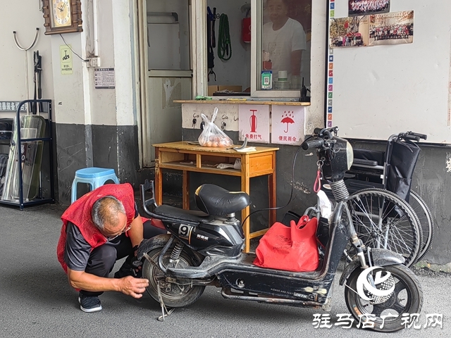 驿城区“红色物业”激活老旧小区新活力 昔日“老破旧”变身幸福家园