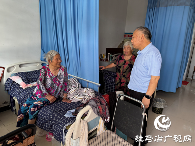 张银良“七一”前夕看望慰问重度残疾人