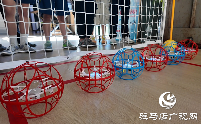 暑假无人机足球热：科技与体育的奇妙碰撞
