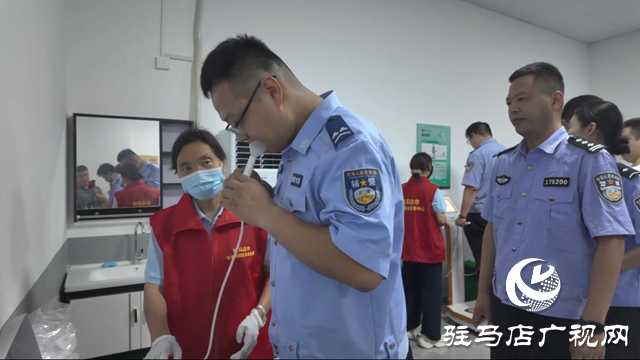 驻马店交警参加国民体质监测 科学锻炼护航道路安全
