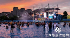 高温催热&ldquo;凉经济&rdquo; 水上乐园人气旺