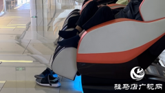 夏季公众场合纳凉 但请别让文明&ldquo;中暑&rdquo;