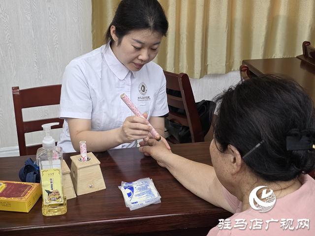 中医药讲座义诊进机关 为老干部送上健康关怀