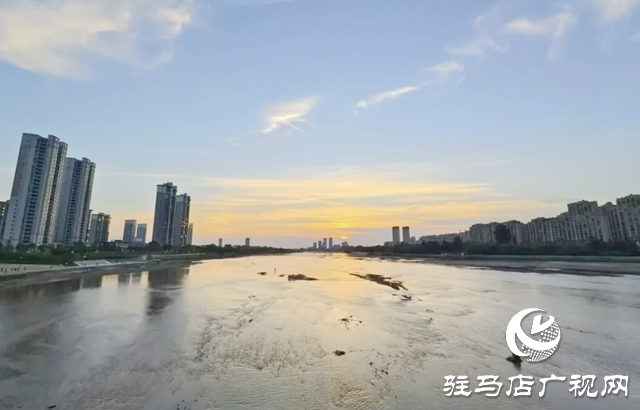 从泌阳陈正的《南河公园晨曲》 看南河公园的晨韵之美