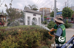 驿城区：抗旱浇水不停歇 精灌细护保绿忙
