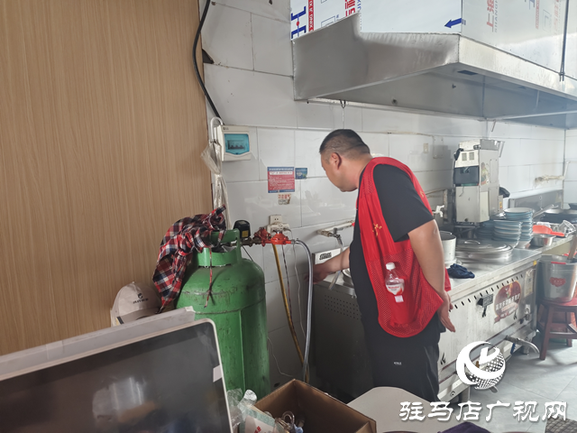 驻马店经济开发区开源办事处:开展夏季高温消防安全专项检查 筑牢安全防火墙