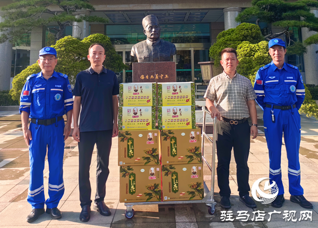 千里驰援再赴榕江 爱心特产随行传情