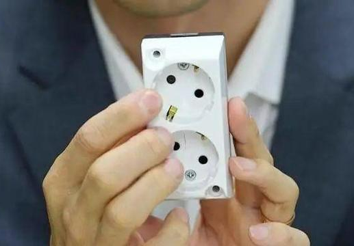 在共享充电宝内植入后门程序 国安部曝光境外间谍最新窃密手段