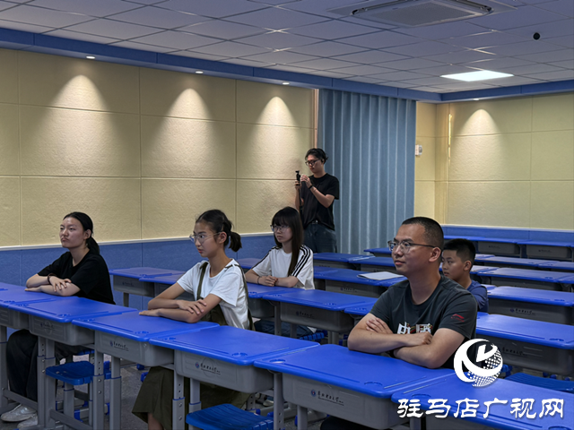 华北电力大学实践团在确山县朱李庄开展“绿色电力新能源”主题科普支教