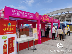 戏剧节邂逅&ldquo;天中味道&rdquo;！喜盈门超市集市展位火爆开售