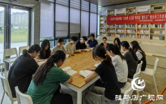 平舆县：书香沁凉伴成长 艺术滋养悦暑期