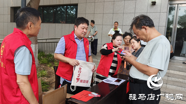驻马店：党员先锋护航黄河戏剧节 志愿服务彰显担当本色