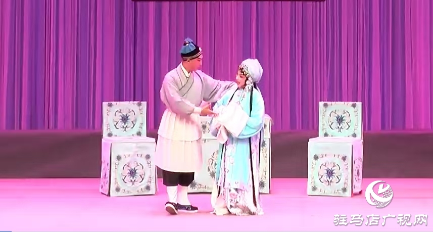 黄河戏剧节豫剧《绣花女传奇》震撼上演 演绎乱世中的善与韧