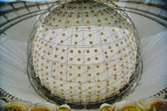 地下700米捕捉“幽灵粒子” 我国开启中微子研究新篇章