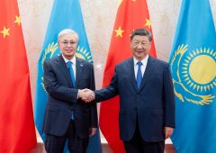 上合组织天津峰会丨习近平会见哈萨克斯坦总统托卡耶夫