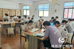 西平县图书馆：3.2万人次徜徉书海 50场活动点燃阅读热情