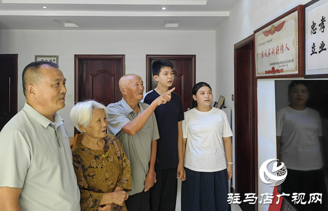 魏世敏:弦歌不辍八十载 奏响“好家风”传世乐章