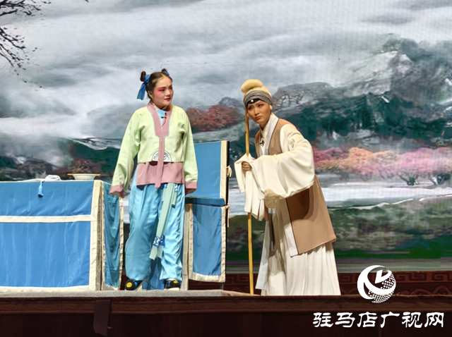 豫剧名家李树建携弟子亮相驻马店 《清风亭上》引燃戏迷热情