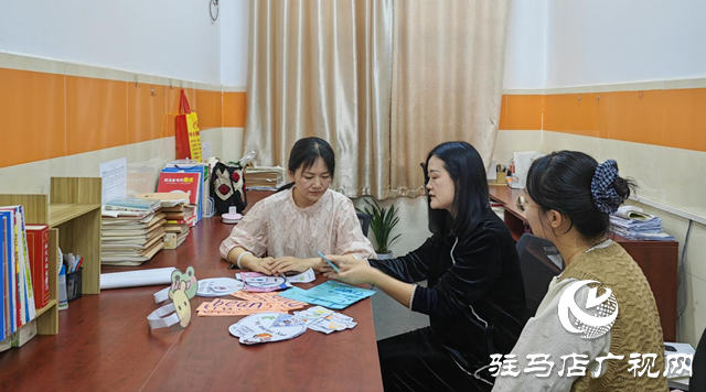从阳:二十载坚守讲台 为天使丰盈翅膀