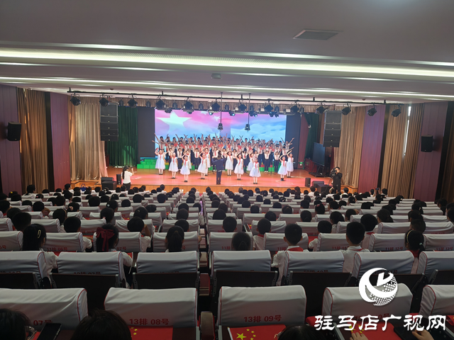 驻马店市第二十七小学：唱响红歌迎国庆 童心向党颂祖国