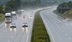 因雨雾天气，河南多条高速路段禁止上站！