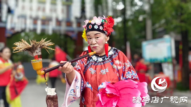 泌阳县铜山湖景区国庆文艺活动精彩纷呈