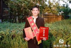【天中光荣榜】河南好人郭平均：纵身一跃显担当 公益长行暖天中