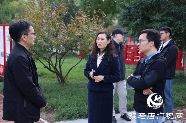 中国教育报刊社一行到驻马店职业技术学院参观调研