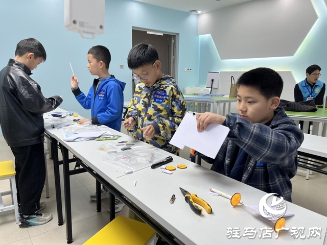 第二届驻马店市青少年科技运动会开赛