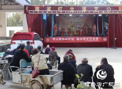 驿城区香山街道：豫剧盛宴庆重阳 好戏不绝暖人心
