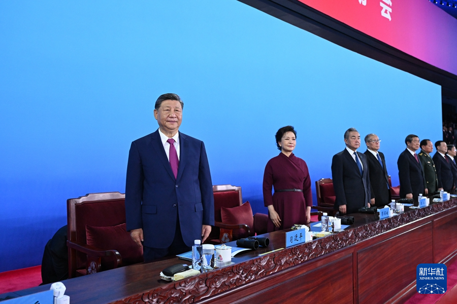 第十五届全国运动会在广东广州隆重开幕 习近平出席开幕式并宣布运动会开幕