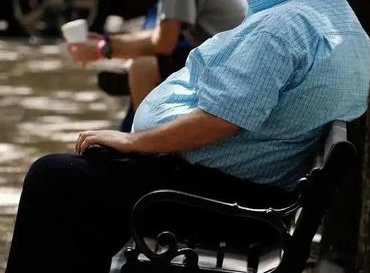 冬季易&ldquo;贴膘&rdquo;？医生支招科学饮食
