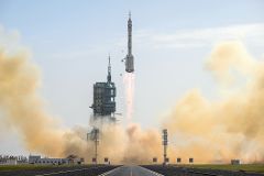 一次特殊的“太空驰援”——我国首次应急发射任务侧记