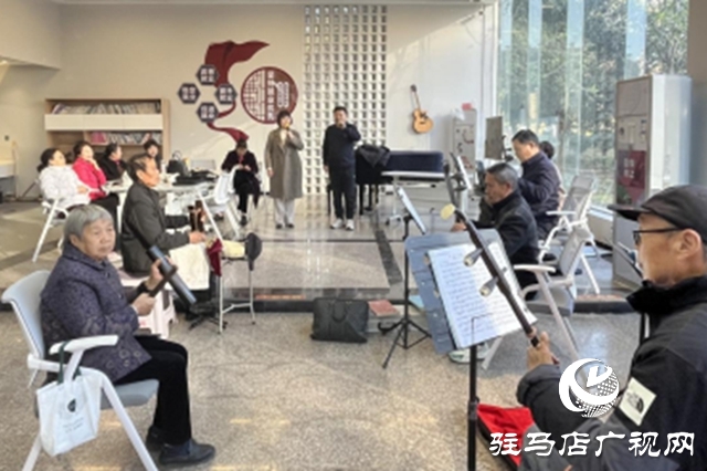 驿小驿001号站:社区居民与户外工作者的温暖港湾