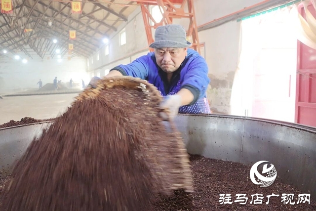 蔡洪坊酒业举办老员工回厂交流活动 共话企业发展新篇