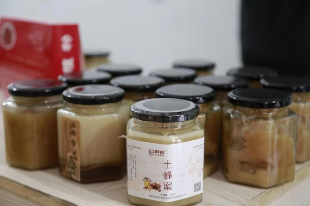 新蔡县蜜源之：甜蜜产业&ldquo;酿&rdquo;出乡村振兴新动能
